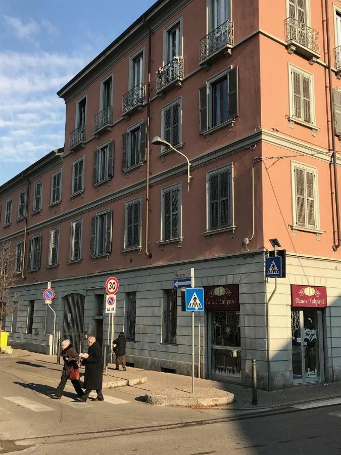 Sawasdee 37 Daire Monza Dış mekan fotoğraf